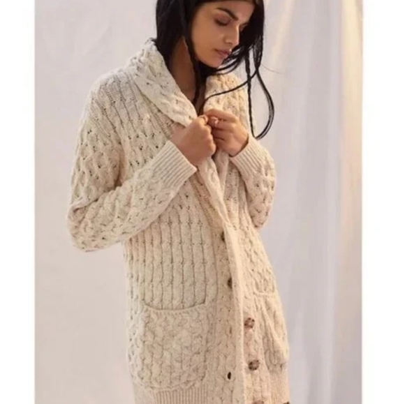 Anthropologie Sweaters - Anthropologie Pilcro Cable Knit Button Front